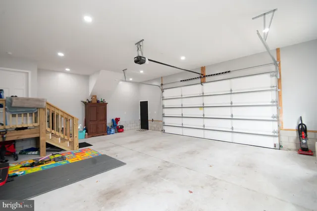 $699,900 | 9509 Rum Ridge Road, Delmar, MD 21875