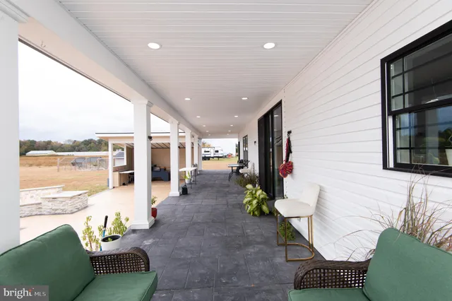 $699,900 | 9509 Rum Ridge Road, Delmar, MD 21875