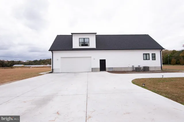 $699,900 | 9509 Rum Ridge Road, Delmar, MD 21875