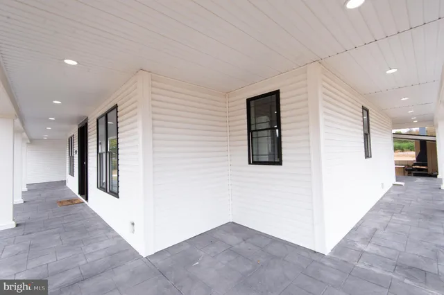 $699,900 | 9509 Rum Ridge Road, Delmar, MD 21875