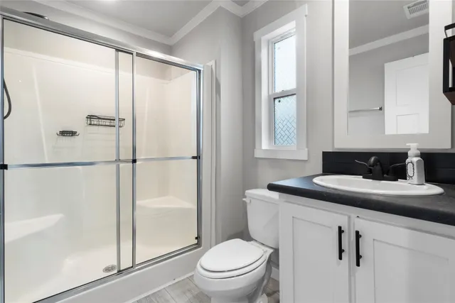 $1,900 | 119 Mooney Road, Pearland, TX 77581