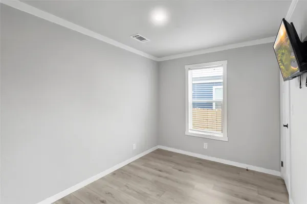 $1,800 | 119 Mooney Road, Pearland, TX 77581