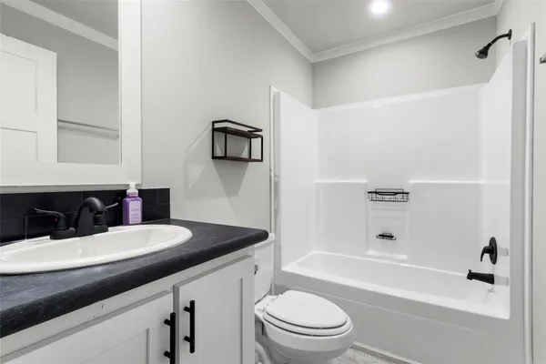 $1,800 | 119 Mooney Road, Pearland, TX 77581