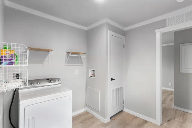 $1,900 | 119 Mooney Road, Pearland, TX 77581