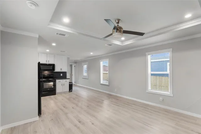 $1,900 | 119 Mooney Road, Pearland, TX 77581