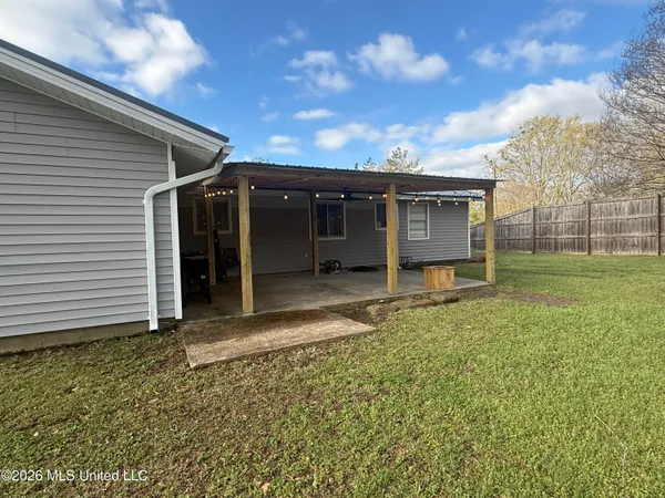 $159,000 | 112 Devalda Drive, Duck Hill, MS 38925