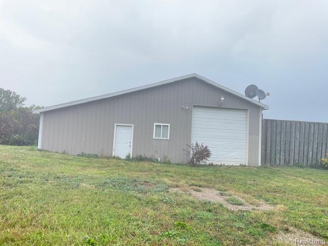2753 East Snover Road Mayville, MI 48744 - Photo 8 of 96