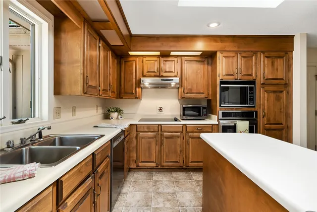 $474,900 | 11 Captain Lane, Salem, SC 29676