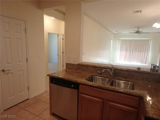 $1,926 | 7404 Shelduck Street, North Las Vegas, NV 89084
