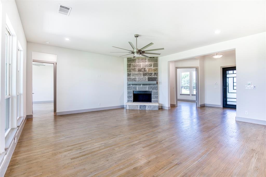 1333 Canyon Lake Road Wills Point, TX 75169 - Photo 8 of 30