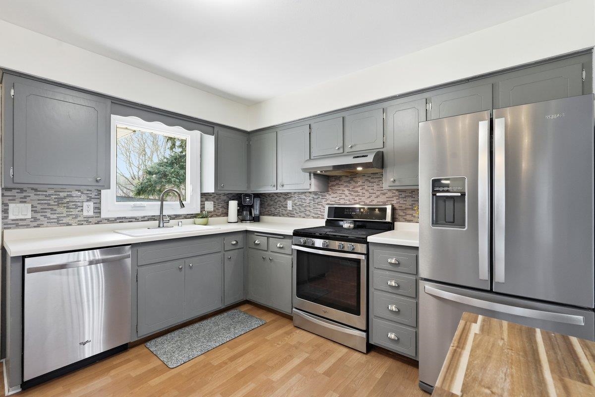 3105 Gerald Street Madison, WI 53704 - Photo 12 of 38