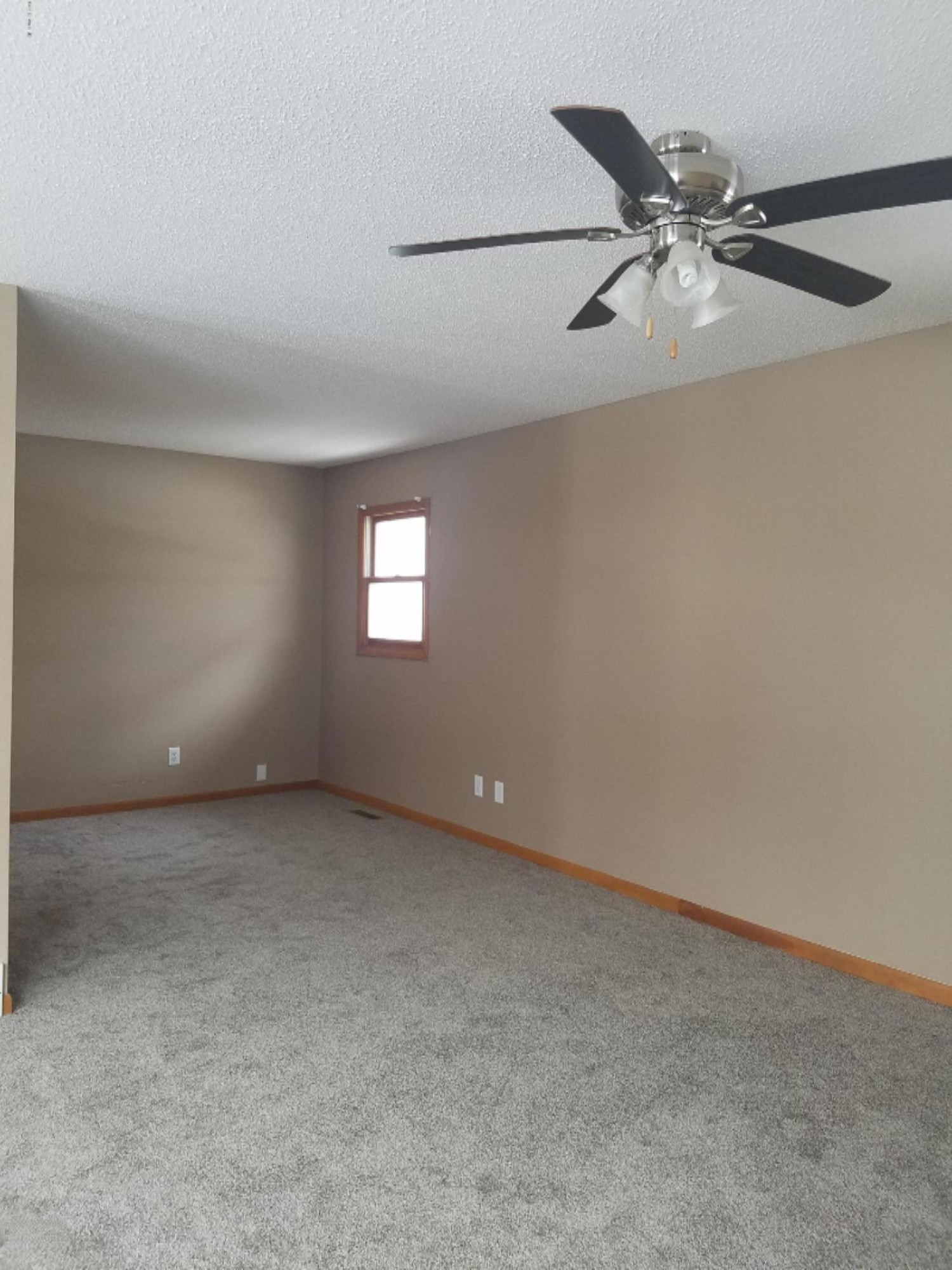 1101 Hampden Road Muskegon, MI 49441 - Photo 14 of 21 20171209_151551