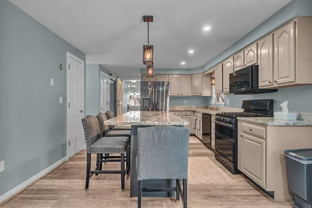 $775,000 | 22 Parker Drive, Merrimack, NH 03054