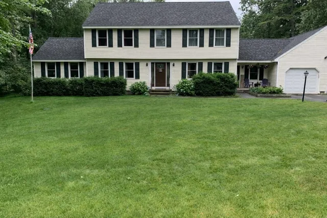 $775,000 | 22 Parker Drive, Merrimack, NH 03054