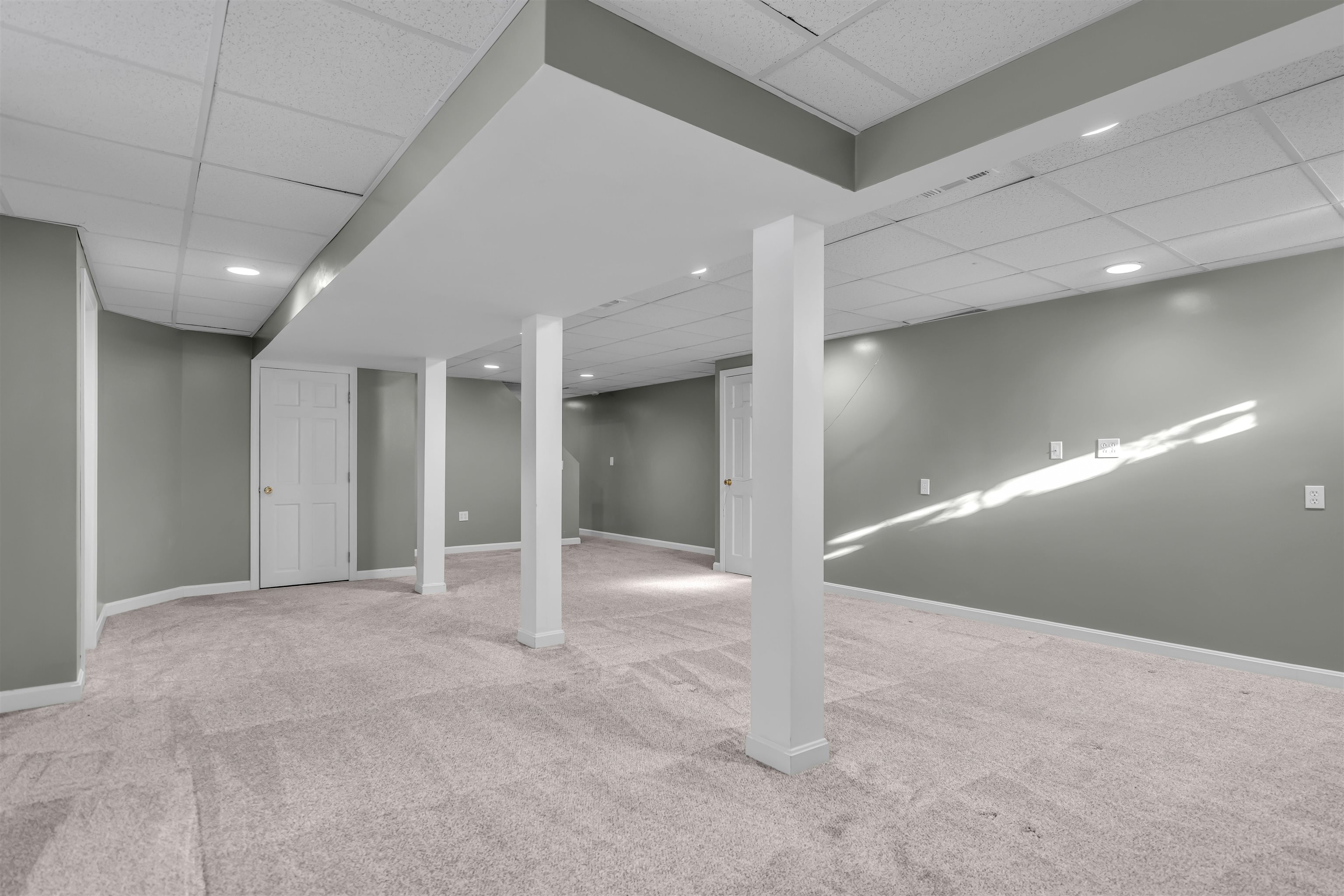 22 Parker Drive Merrimack, NH 03054 - Photo 29 of 32