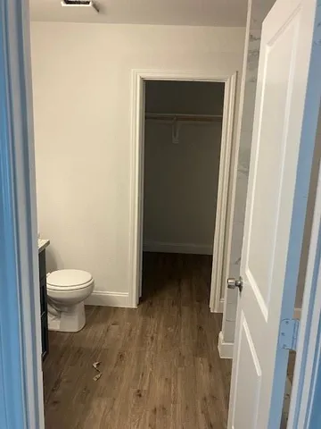 a bathroom with a toilet