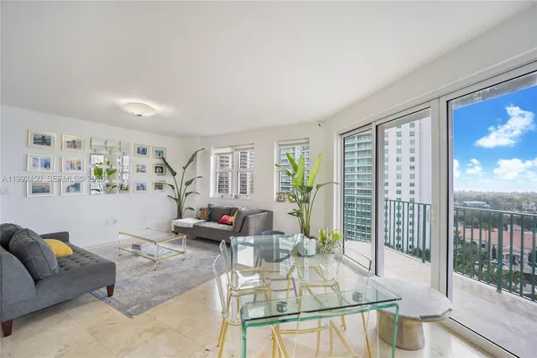 $4,900 | 20000 East Country Club Drive, Unit 1211, Aventura, FL 33180