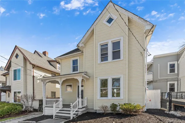 $600,000 | 947 Diven Street, Peekskill, NY 10566