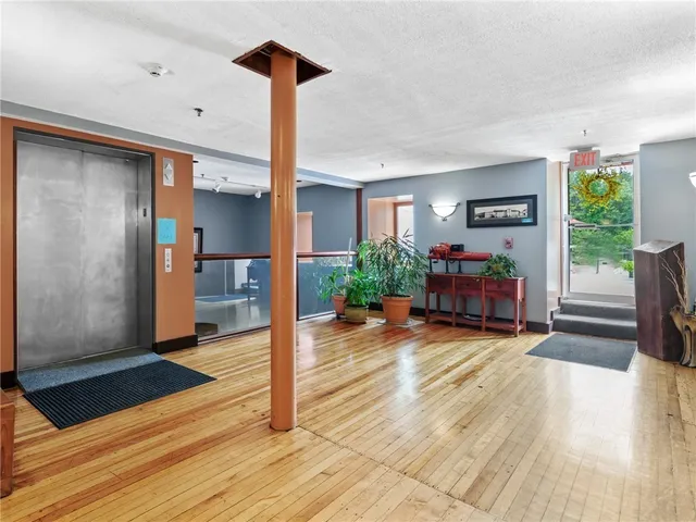 $260,000 | 494 Woonasquatucket Avenue, Unit 107, North Providence, RI 02911