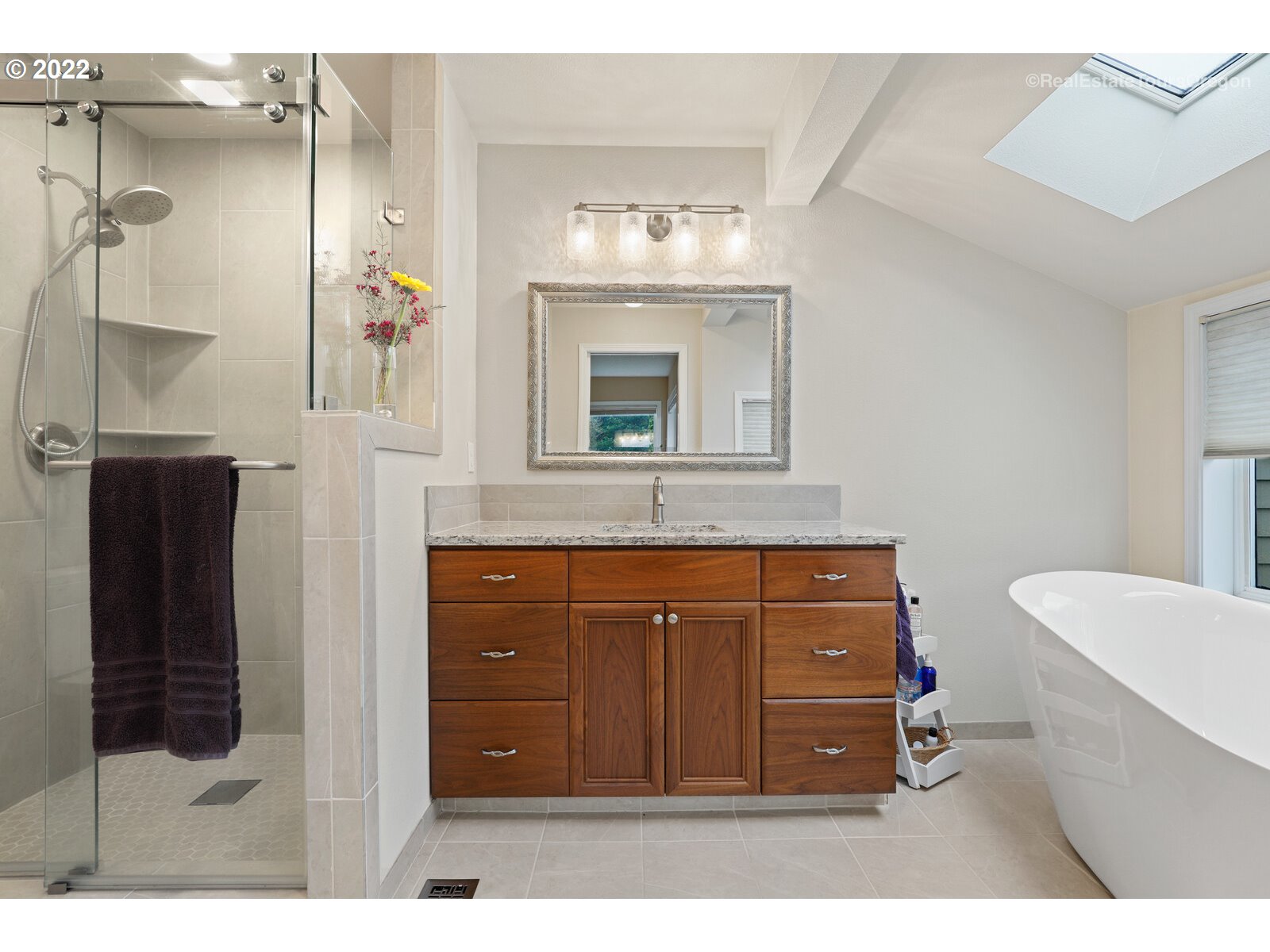 7760 Southwest Raintree Drive Beaverton, OR 97008 - Photo 21 of 32 Gallery Image 21