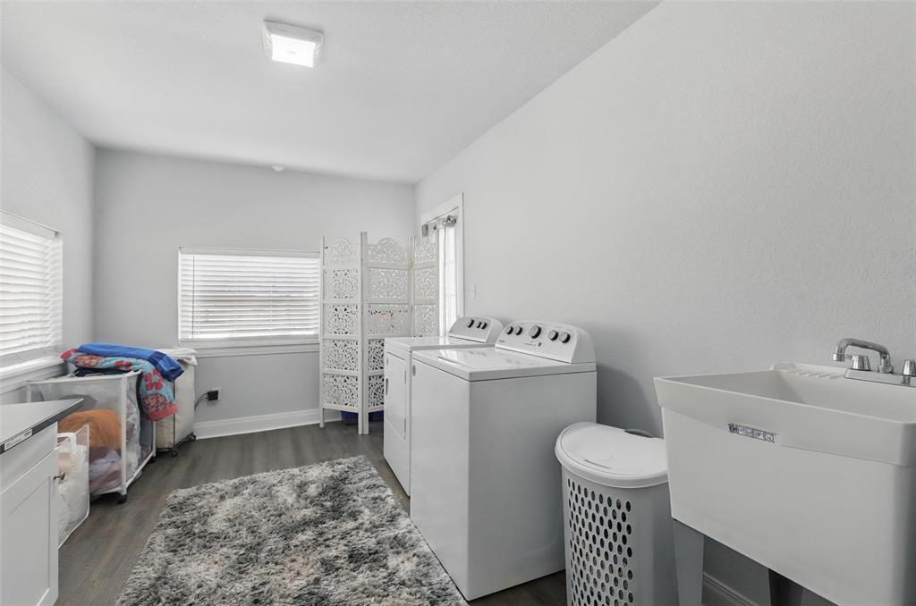 5200 Barbara Road River Oaks, TX 76114 - Photo 21 of 40