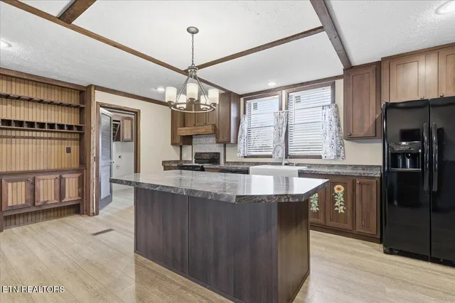 $295,000 | 1216 Lookout Drive, Rutledge, TN 37861