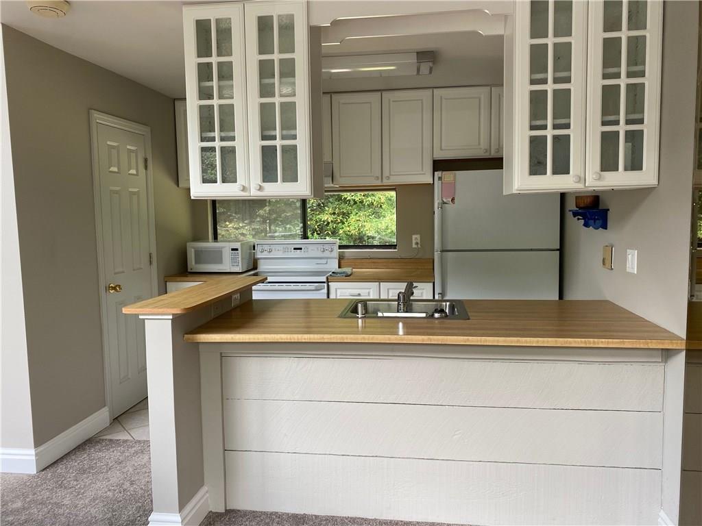 56 Valley View Road Hidden Valley, PA 15502 - Photo 6 of 10 Gallery Image 6