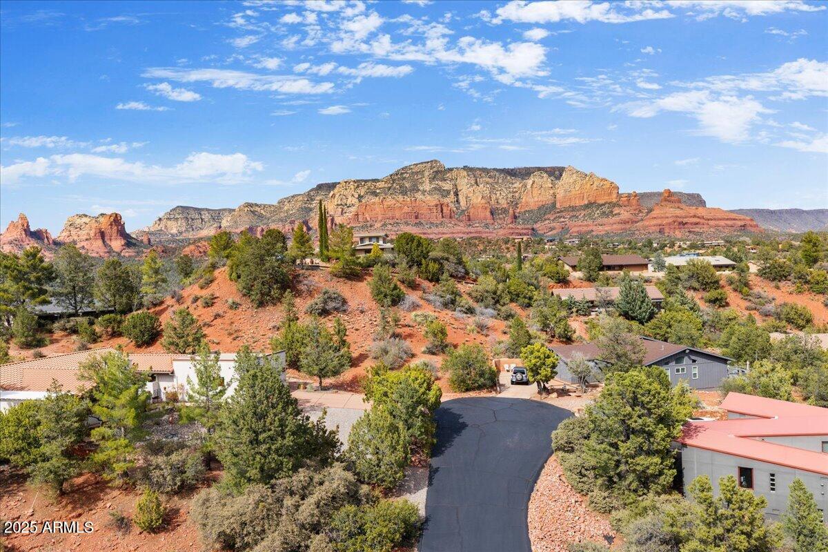 95 Lucerne Road Sedona, AZ 86336 - Photo 21 of 51 Scenic Red Rock Retreat