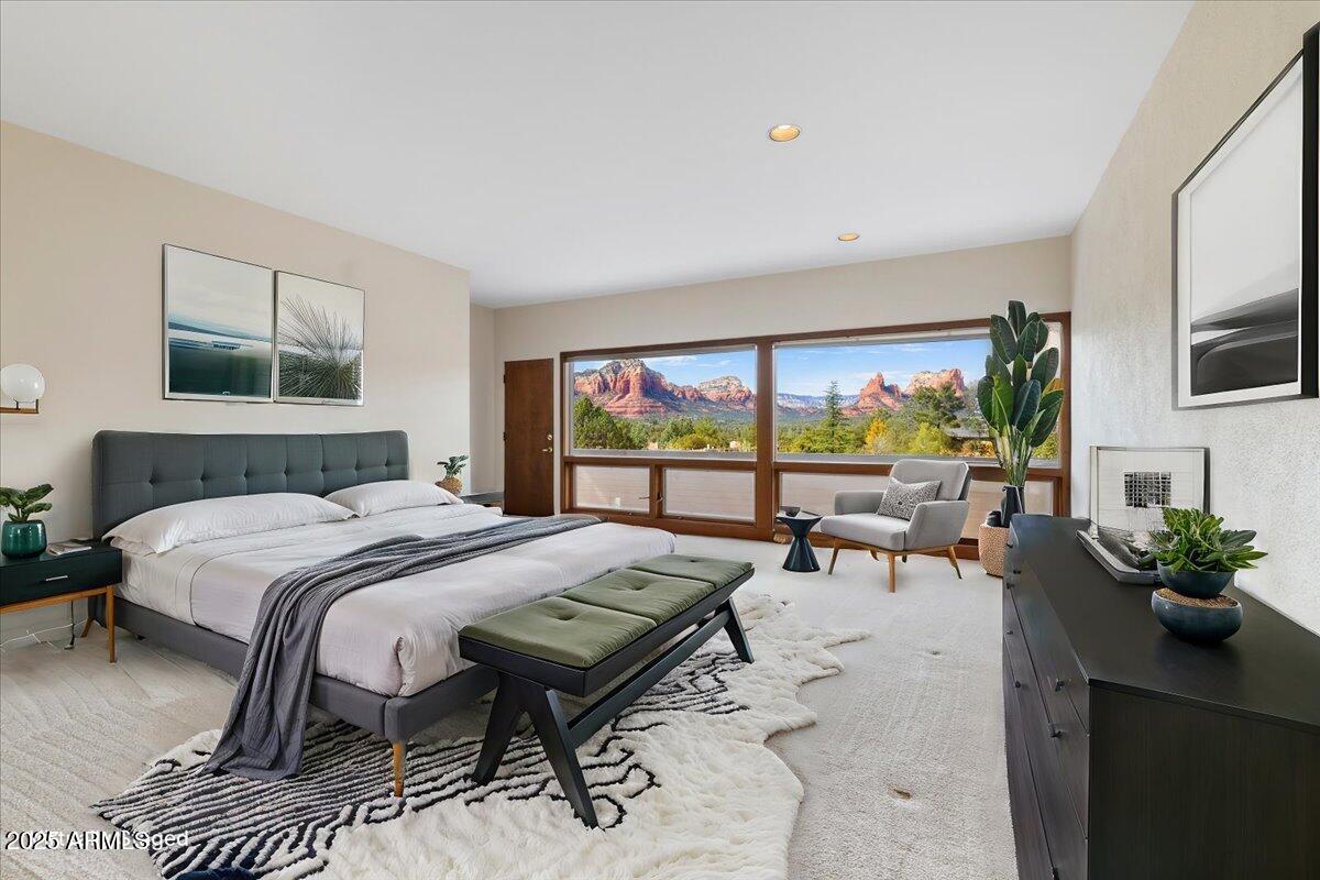 95 Lucerne Road Sedona, AZ 86336 - Photo 23 of 51 Elegance Meets Comfort