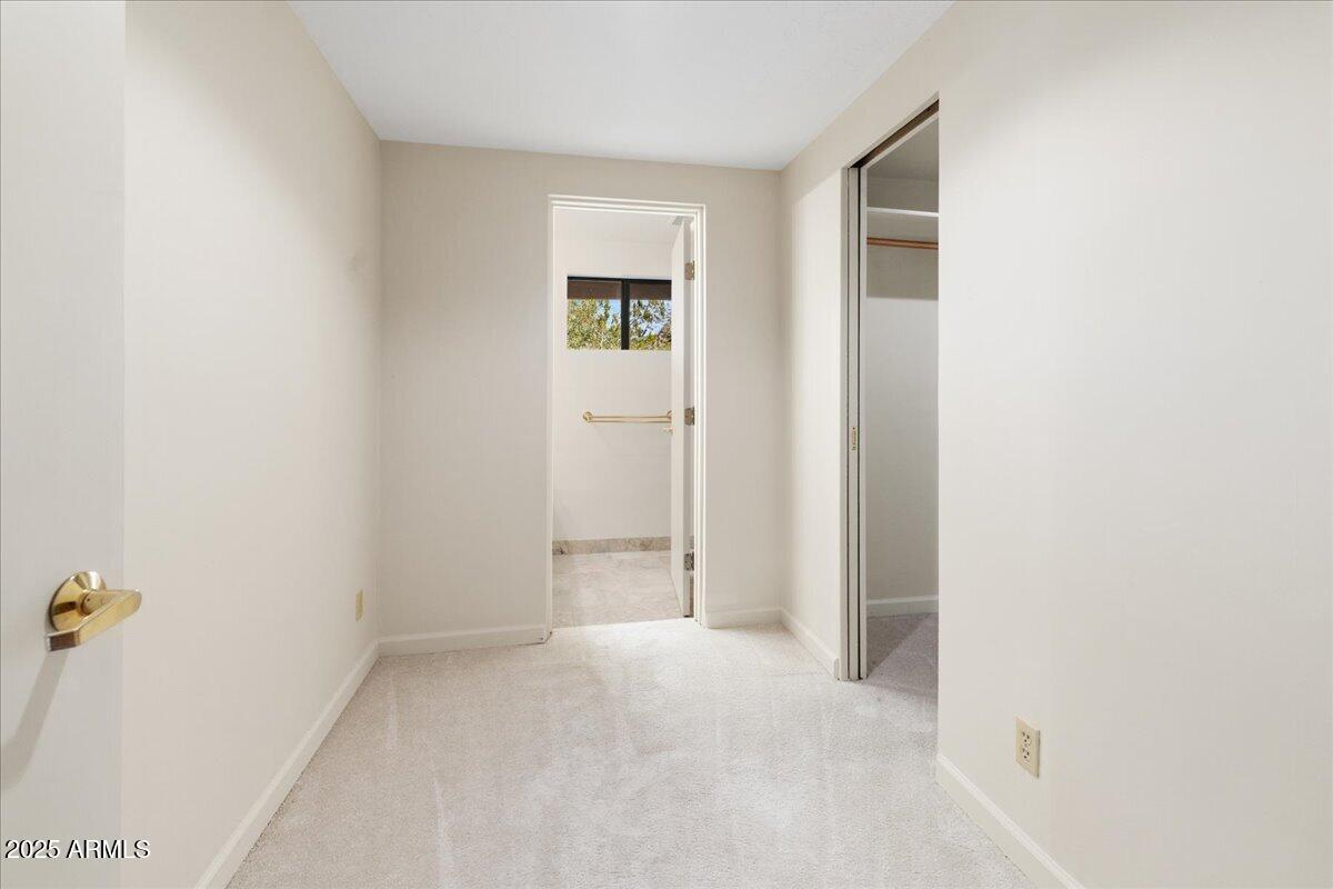 95 Lucerne Road Sedona, AZ 86336 - Photo 38 of 51 Walk-In Closet
