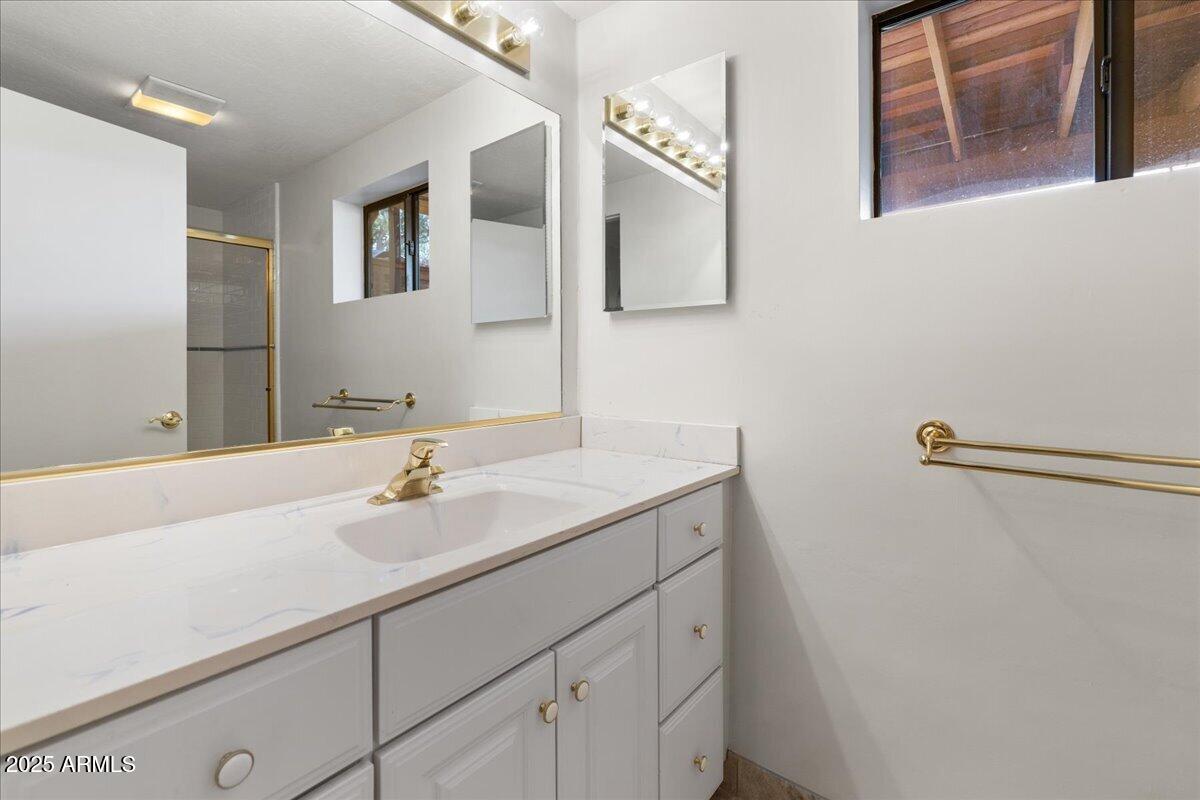95 Lucerne Road Sedona, AZ 86336 - Photo 39 of 51 Downstairs Guest Bathroom