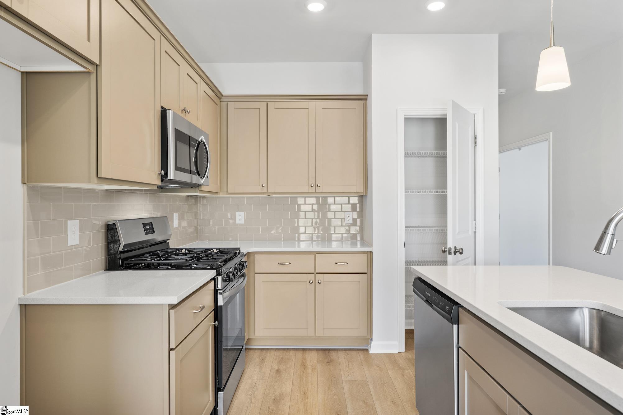 2385 Mill Loop Spartanburg, SC 29301 - Photo 13 of 33