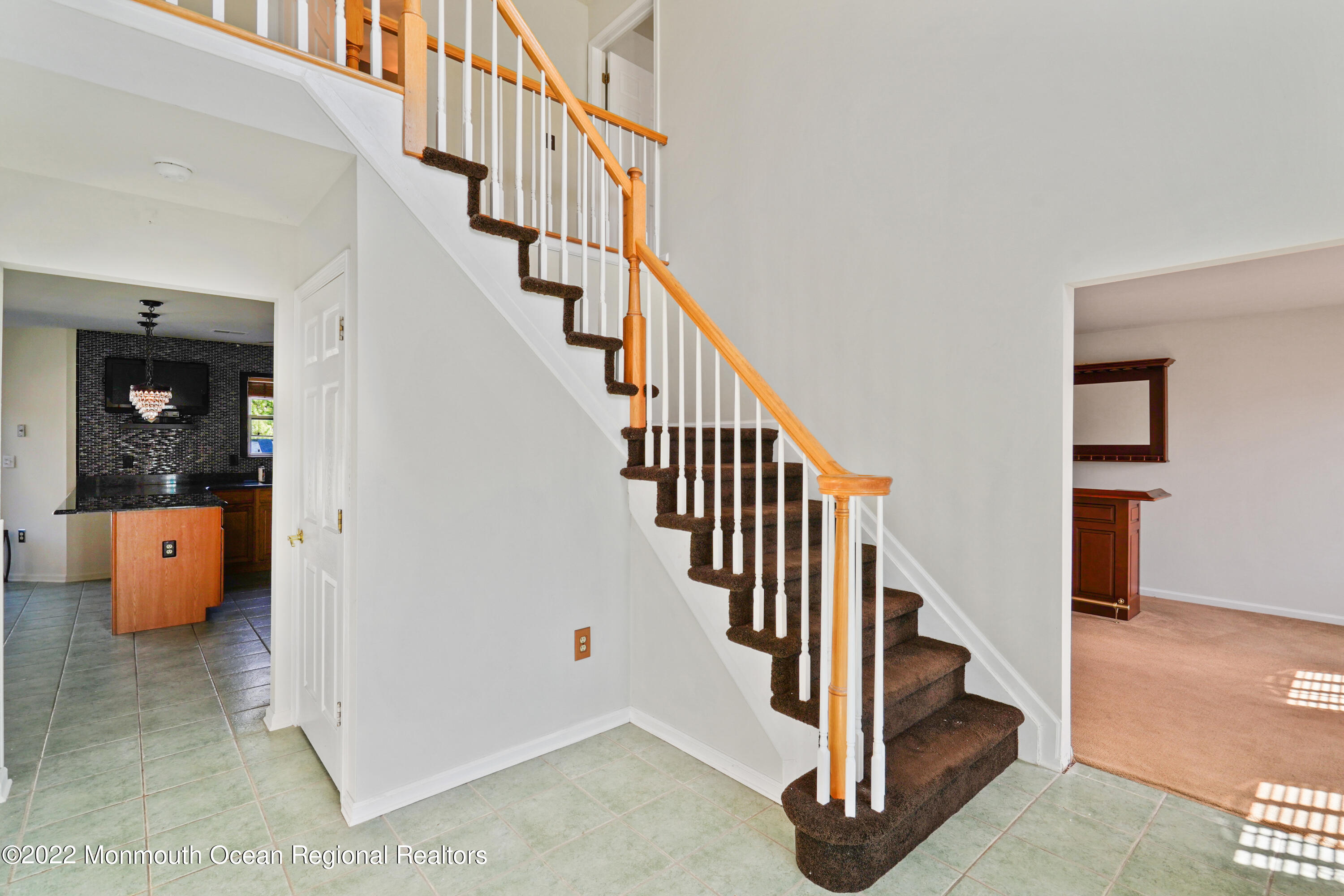 6 Bryce Canyon Road Howell, NJ 07731 - Photo 25 of 42 Entry