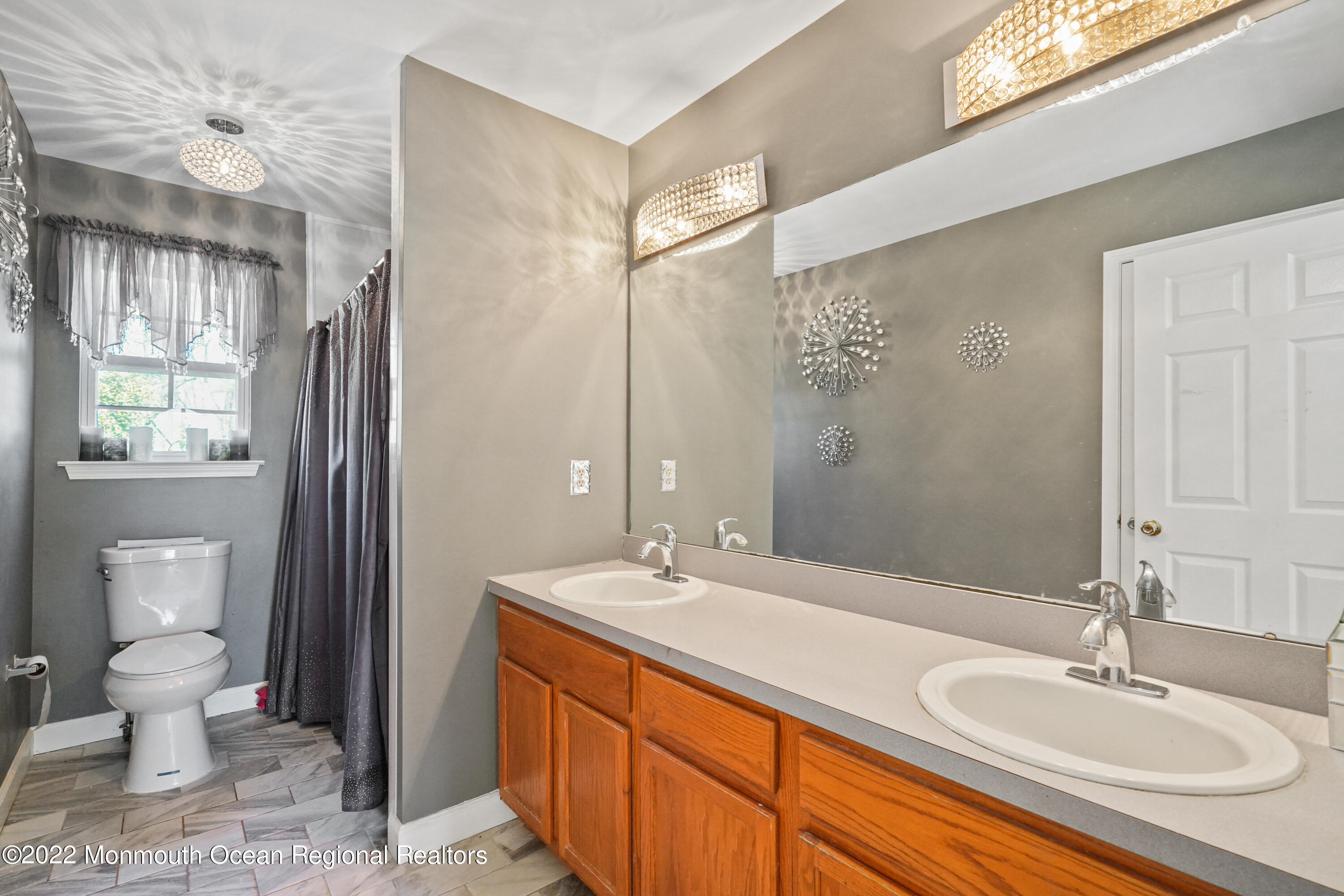 6 Bryce Canyon Road Howell, NJ 07731 - Photo 34 of 42 Hall Bath