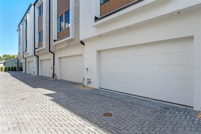 $3,449 | 42 West Harding Street, Unit C, Orlando, FL 32806