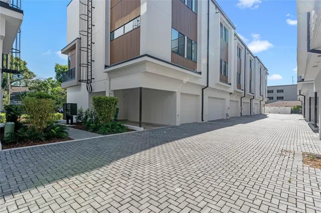 $3,449 | 42 West Harding Street, Unit C, Orlando, FL 32806