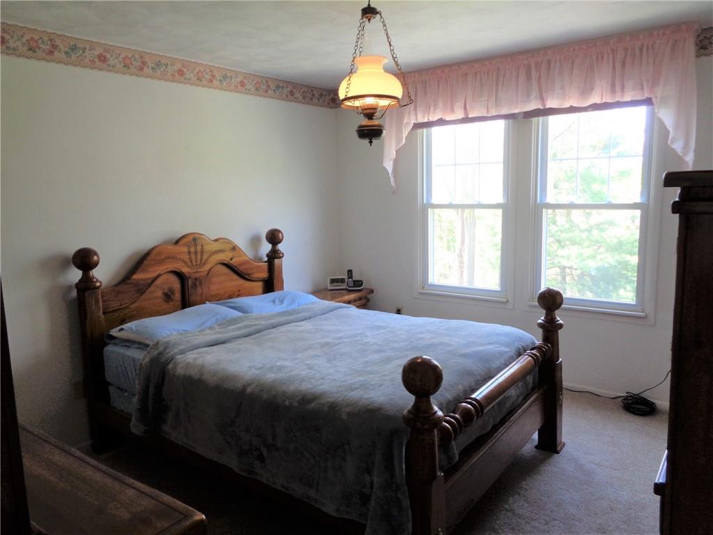 341 Butler Street Springdale, PA 15144 - Photo 12 of 23 Gallery Image 12