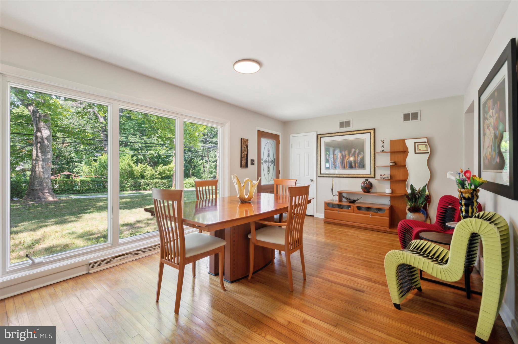 154 Bortondale Road Media, PA 19063 - Photo 9 of 27 Dining Room