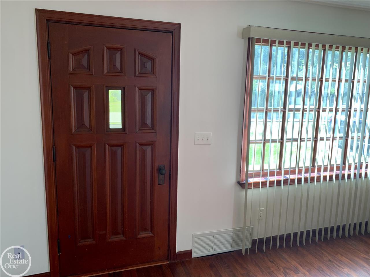 2715 Michigan Road Port Huron, MI 48060 - Photo 13 of 25 Gallery Image 13