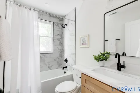 $475,000 | 704 South Nansemond Street, Richmond, VA 23221