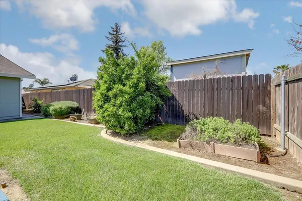 $679,830 | 1571 Coats Drive, Yuba City, CA 95993