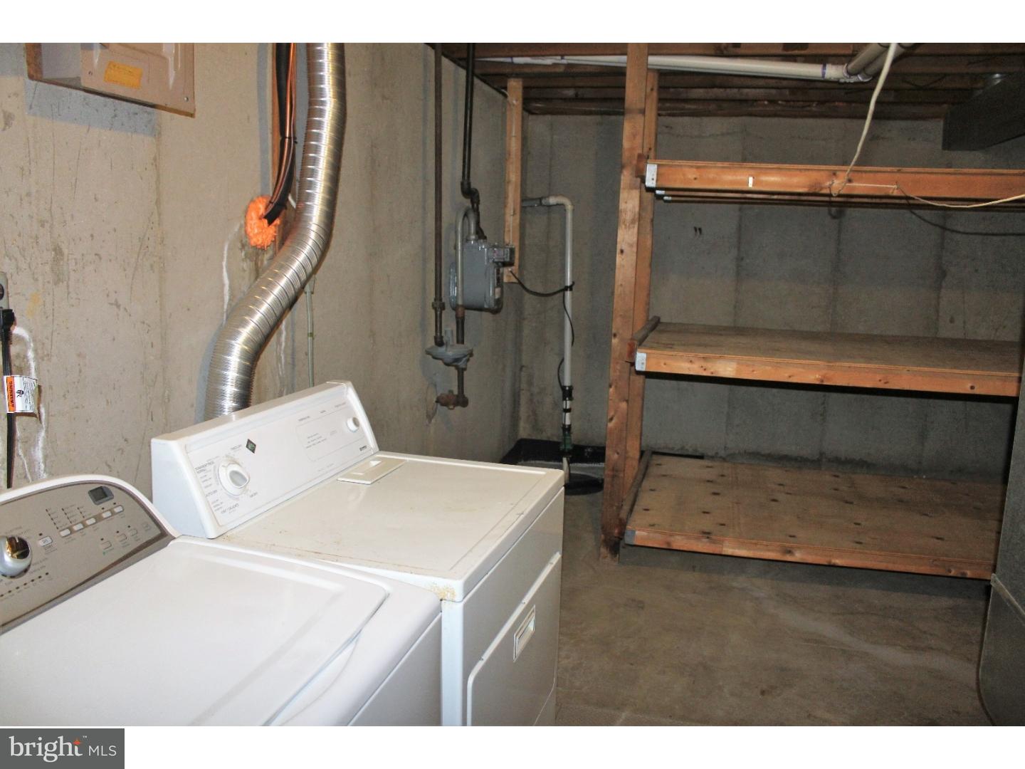 2608 Yellowstone Road Cinnaminson, NJ 08077 - Photo 18 of 21 Laundry Room