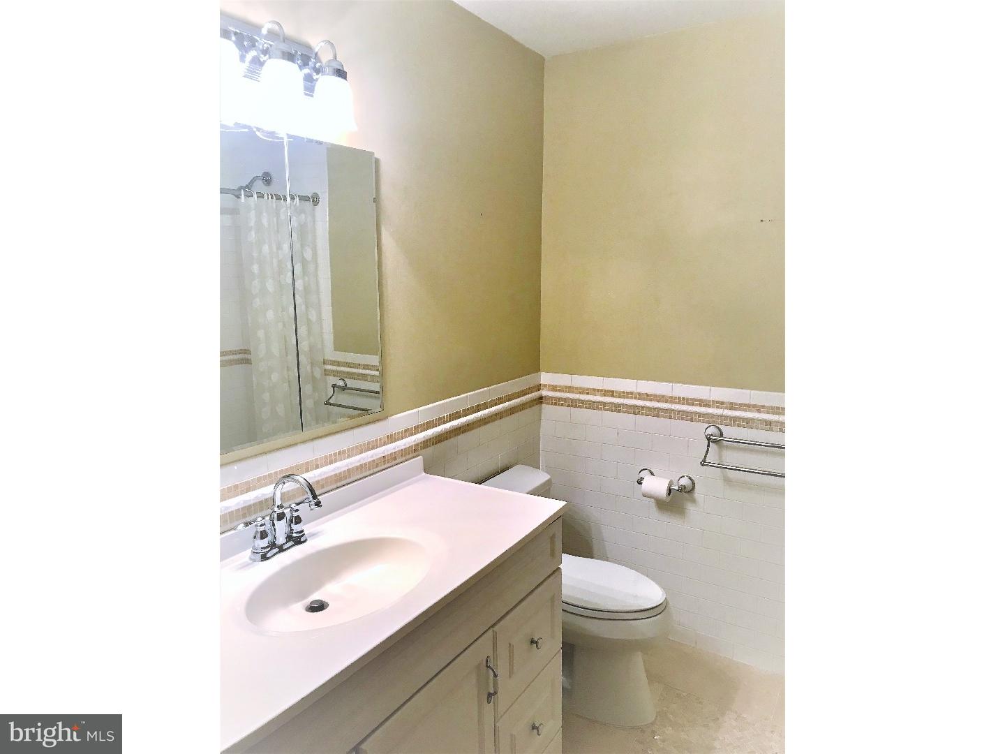 2608 Yellowstone Road Cinnaminson, NJ 08077 - Photo 6 of 21 Bathroom