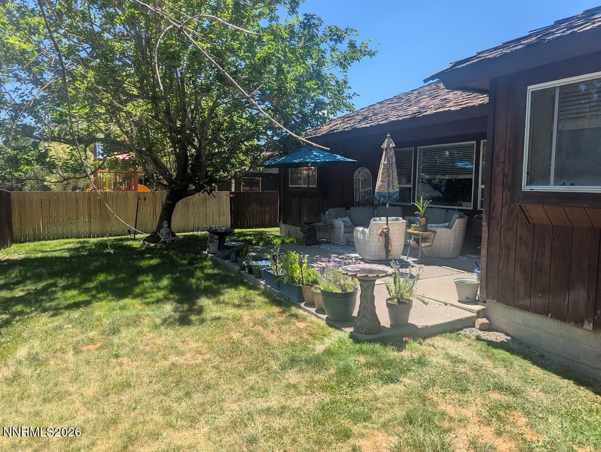 4263 Muirwood Circle Reno, NV 89509 - Photo 32 of 36 Side Patio