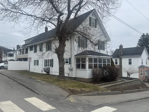 $289,000 | 33 Franklin Street, Augusta, ME 04330