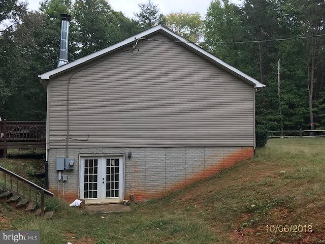 566 Will Johnson Road Louisa, VA 23093 - Photo 3 of 11 Gallery Image 3