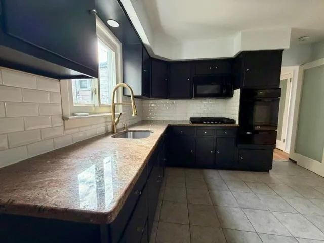 $3,100 | 517 5th Street, Unit 1, Union City, NJ 07087