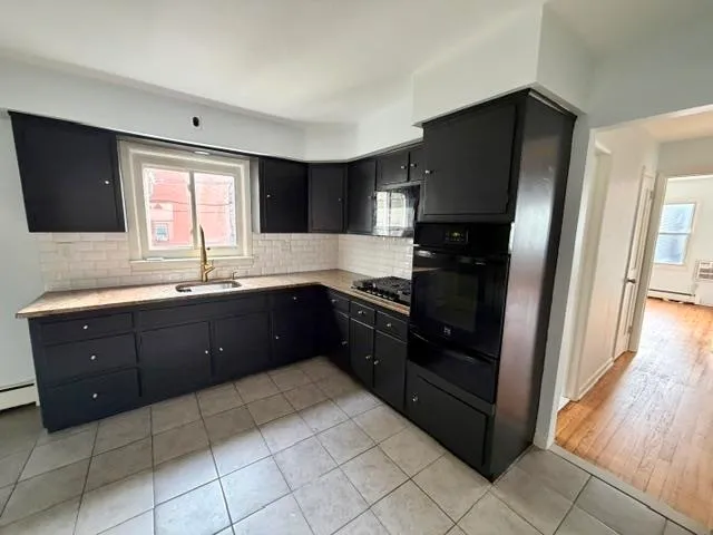 $3,100 | 517 5th Street, Unit 1, Union City, NJ 07087