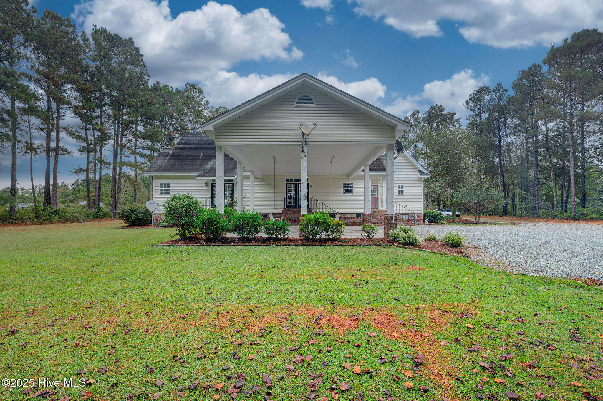 332 Batchelor Bay Road Wallace, NC 28466 - Photo 19 of 58 332BatchelorBayRoad(22)