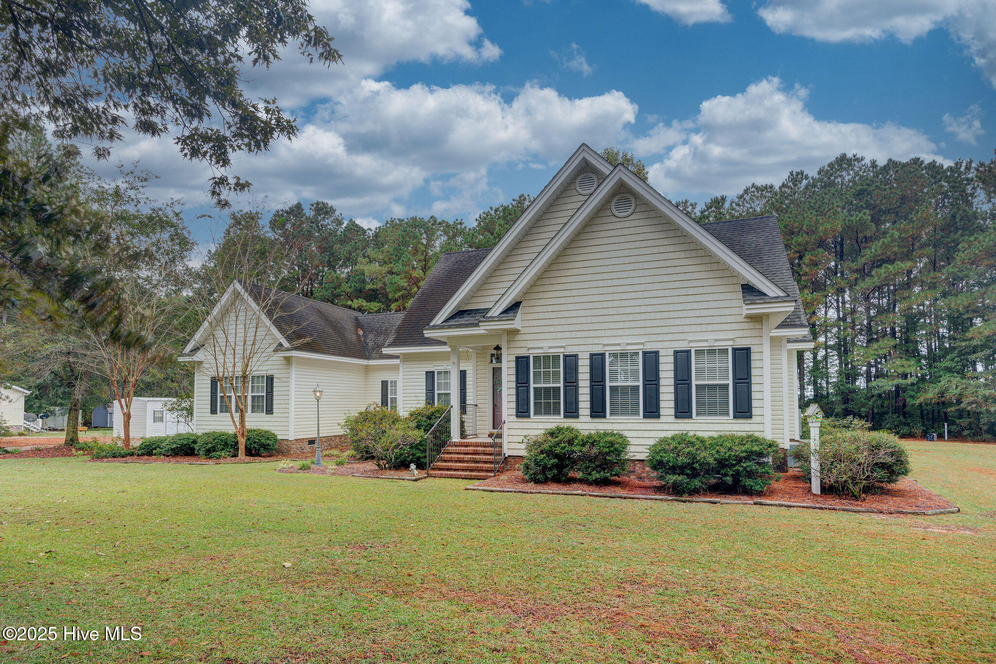 332 Batchelor Bay Road Wallace, NC 28466 - Photo 3 of 58 332BatchelorBayRoad(5)